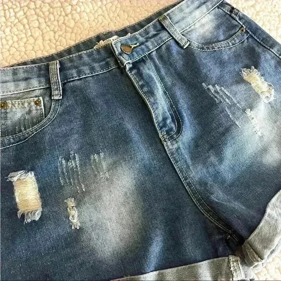 NWT Mur Mur Highrise Med Wash Distress Webbed Cuffed Denim Jean Shorts Size L - Picture 3 of 12